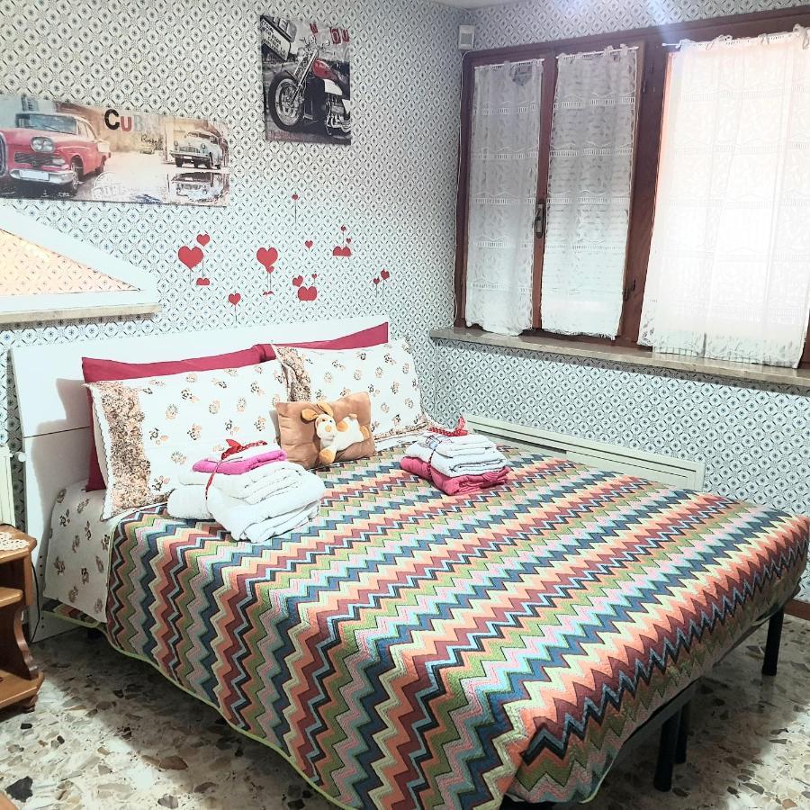 Home Denise E Luca Latina Exteriér fotografie