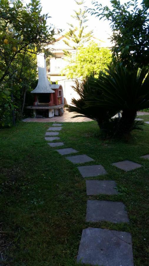 Home Denise E Luca Latina Exteriér fotografie