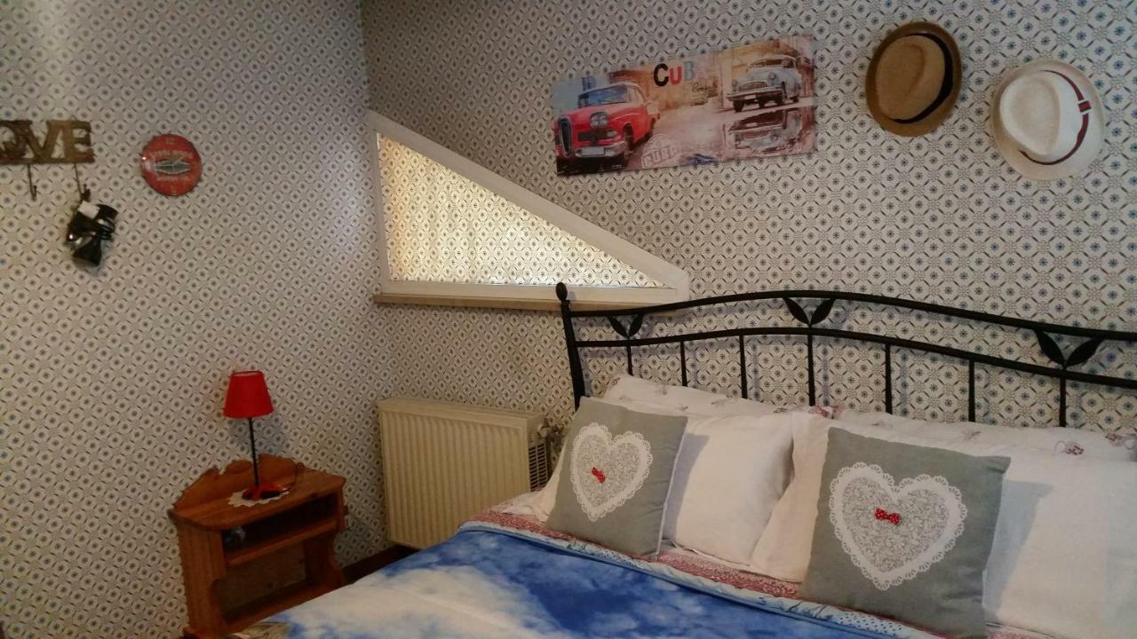 Home Denise E Luca Latina Exteriér fotografie